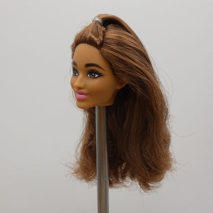 Barbie Fashionistas 217 Doll Head Medium Light Skin 65th SuperStar 2024 HRH15 B