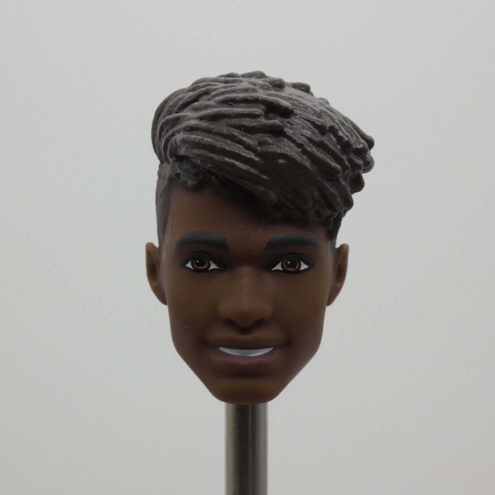 Barbie Fashionistas Ken Doll Head Spiky Quiff AA Dark Skin Tone 2022 HBV03 03