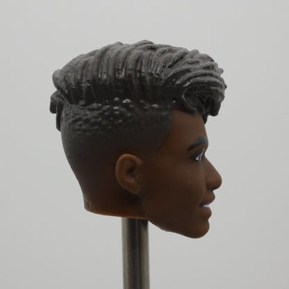 Barbie Fashionistas Ken Doll Head Spiky Quiff AA Dark Skin Tone 2022 HBV03 07