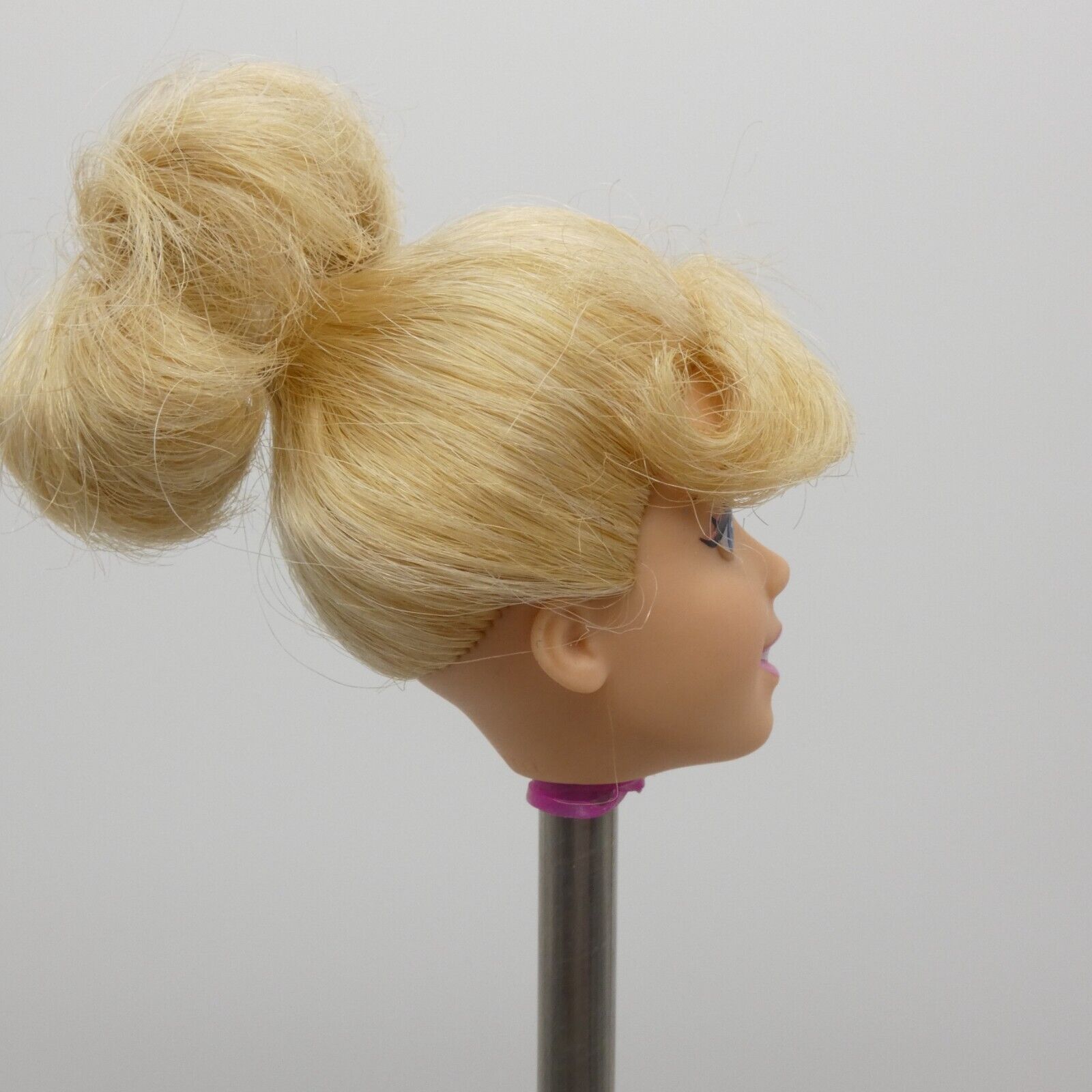 Disney Princess Cinderella Doll Head Only Bangs Pony Tail Mattel 2011 V0302