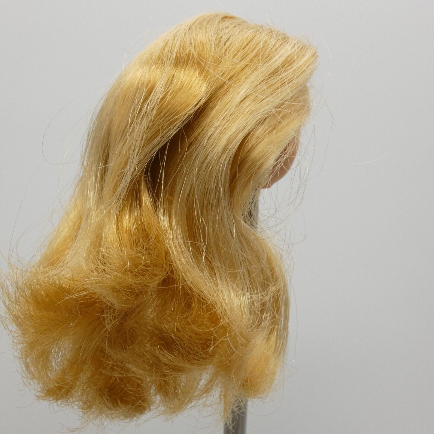 Barbie Doll Head Only 80s SuperStar Medium Light Complexion Blonde Hair Malaysia