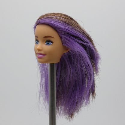 Barbie Skipper Babysitter Doll Head Brown Hair Purple Eyes Light Skin 2018 FJB00