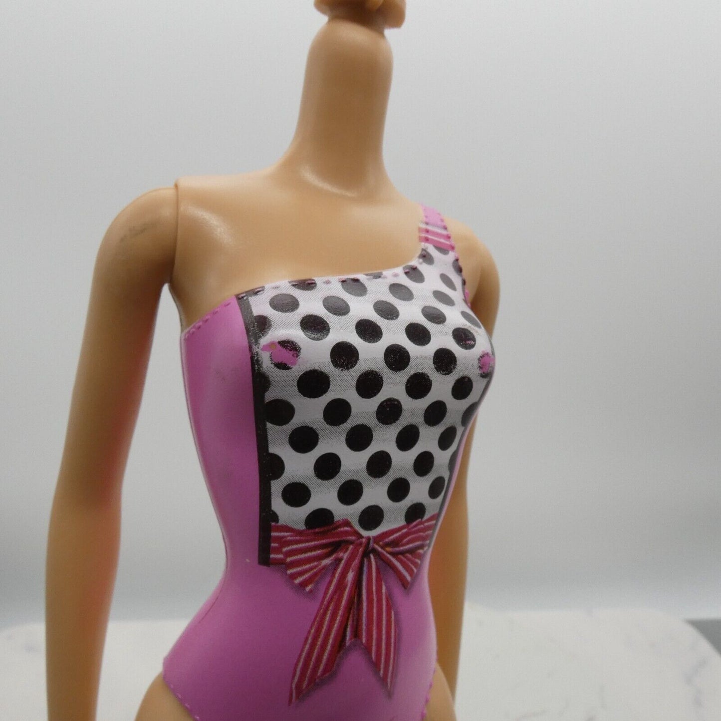 Barbie Water Play Doll Body Only Medium Light Skin Pink Suit 2014 Mattel CFF12