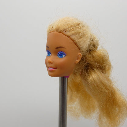 Barbie Fun to Dress Doll Head Only Blonde Hair FOR RE-ROOT 1990 Mattel 8590