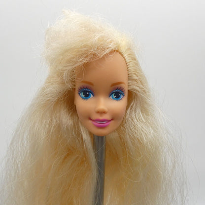 Troll Barbie Doll Head Wavy Blonde Hair Bangs Medium Light 1992 Mattel 10257