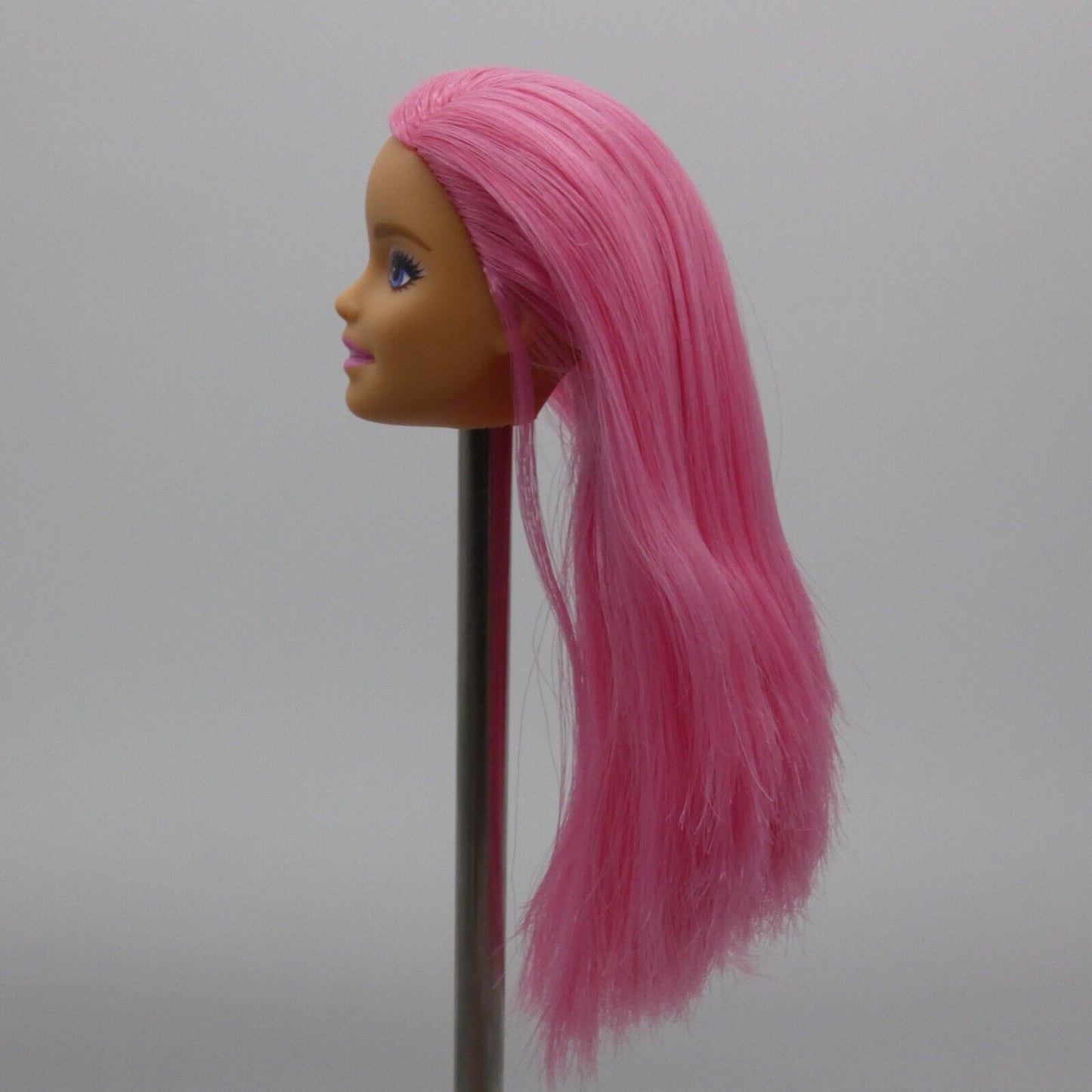 Barbie Dreamtopia Mermaid Doll Head Millie Pink Hair Light Skin Tone 2019 GGC09