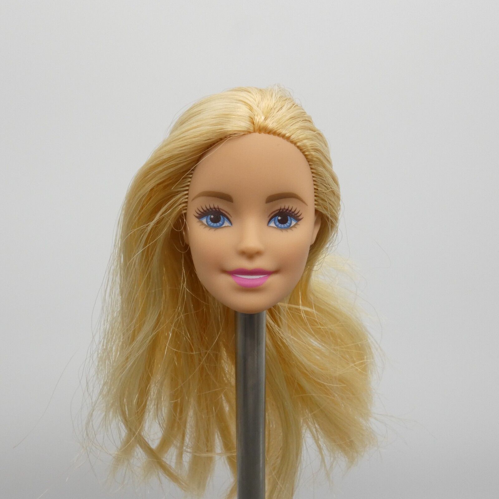 Barbie Fizzy Bath Doll Head Millie Face Open Mouth 2020 Mattel GJN32