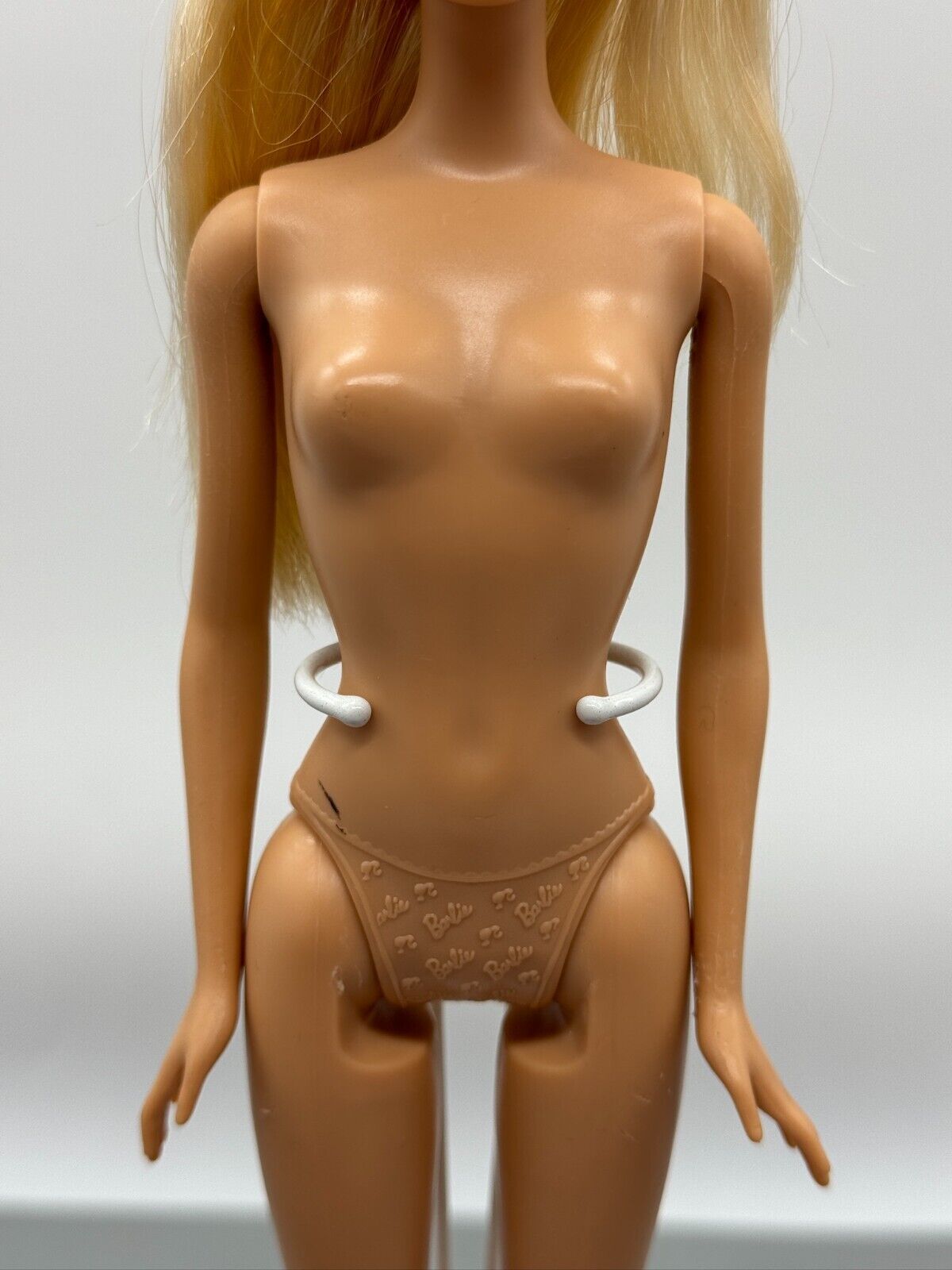 Barbie Doll Millie Blonde Nude Straight Arms Heel Feet Right Side Part 2009 Body