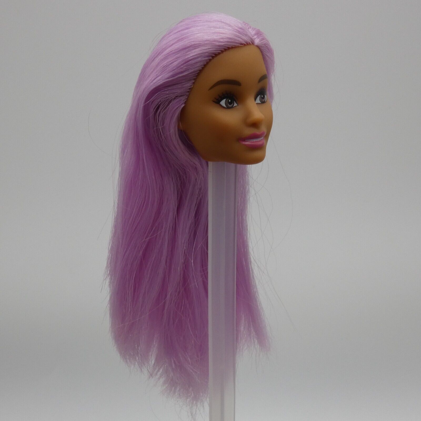 Barbie Careers Pop Star Doll Head Neysa Face Purple Hair Side Glance 2019 FXN98