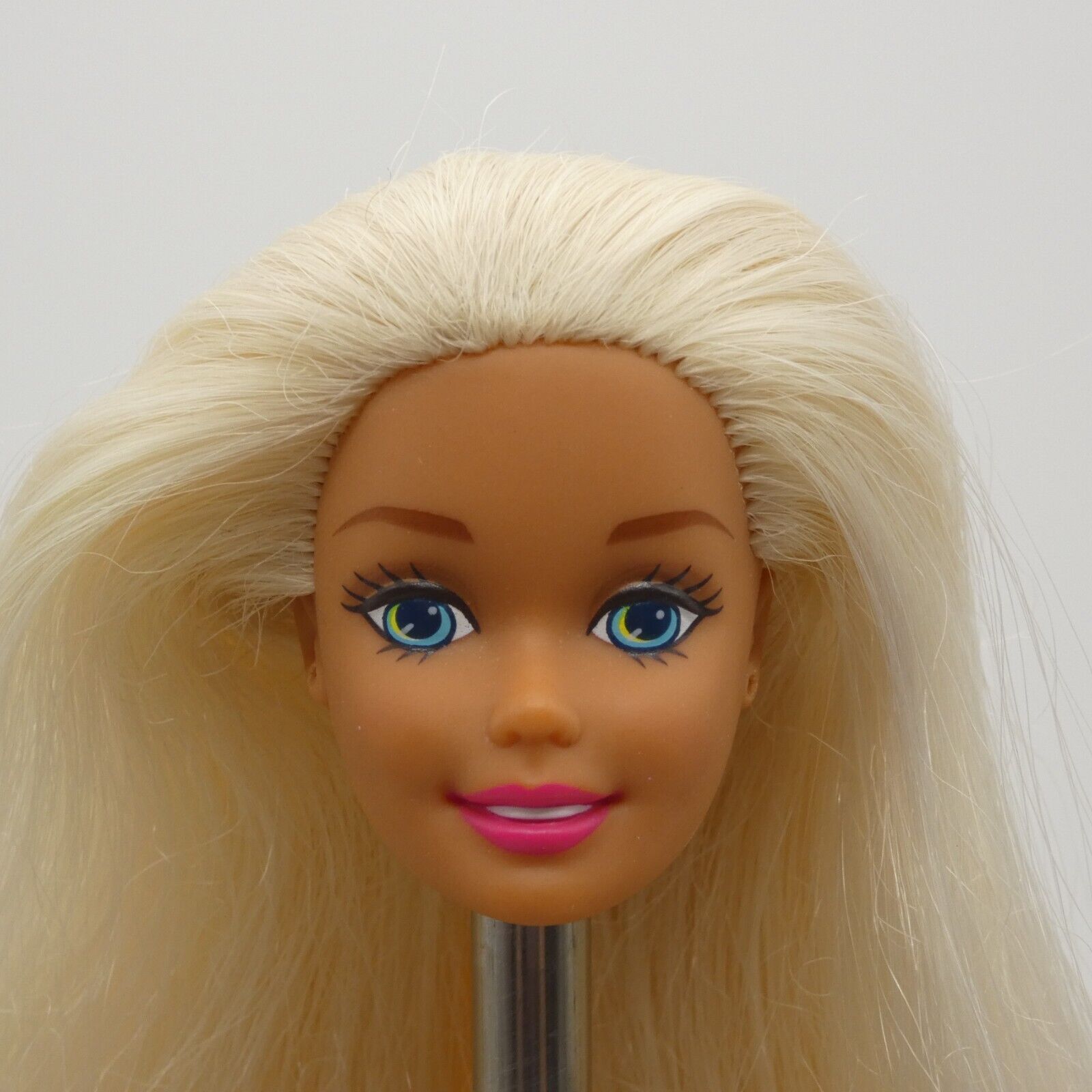 Barbie Ocean Friends Doll Head SuperStar Face Blonde 15428 Mattel 1996