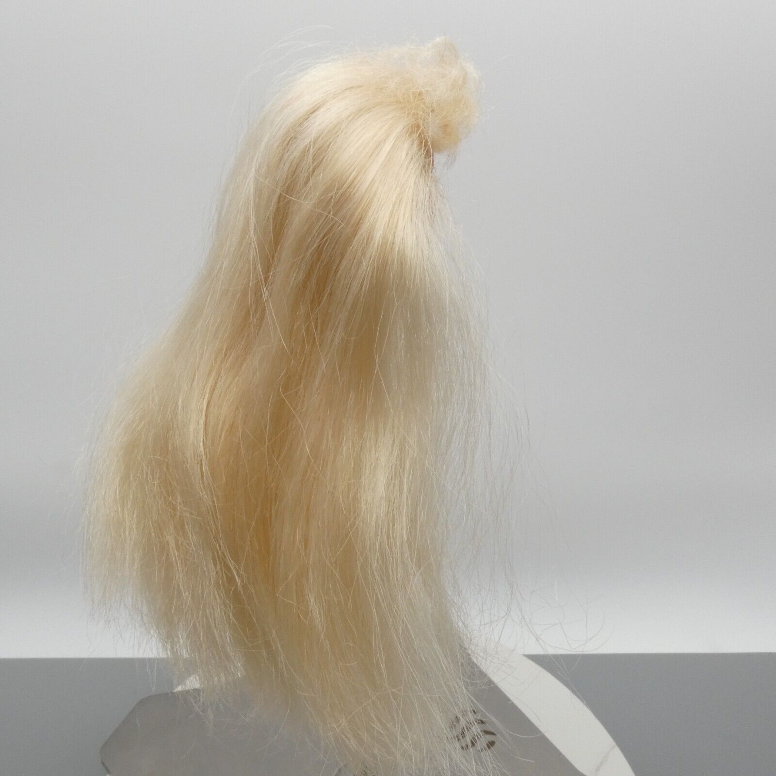 Troll Barbie Doll Head Wavy Blonde Hair Bangs Medium Light 1992 Mattel 10257