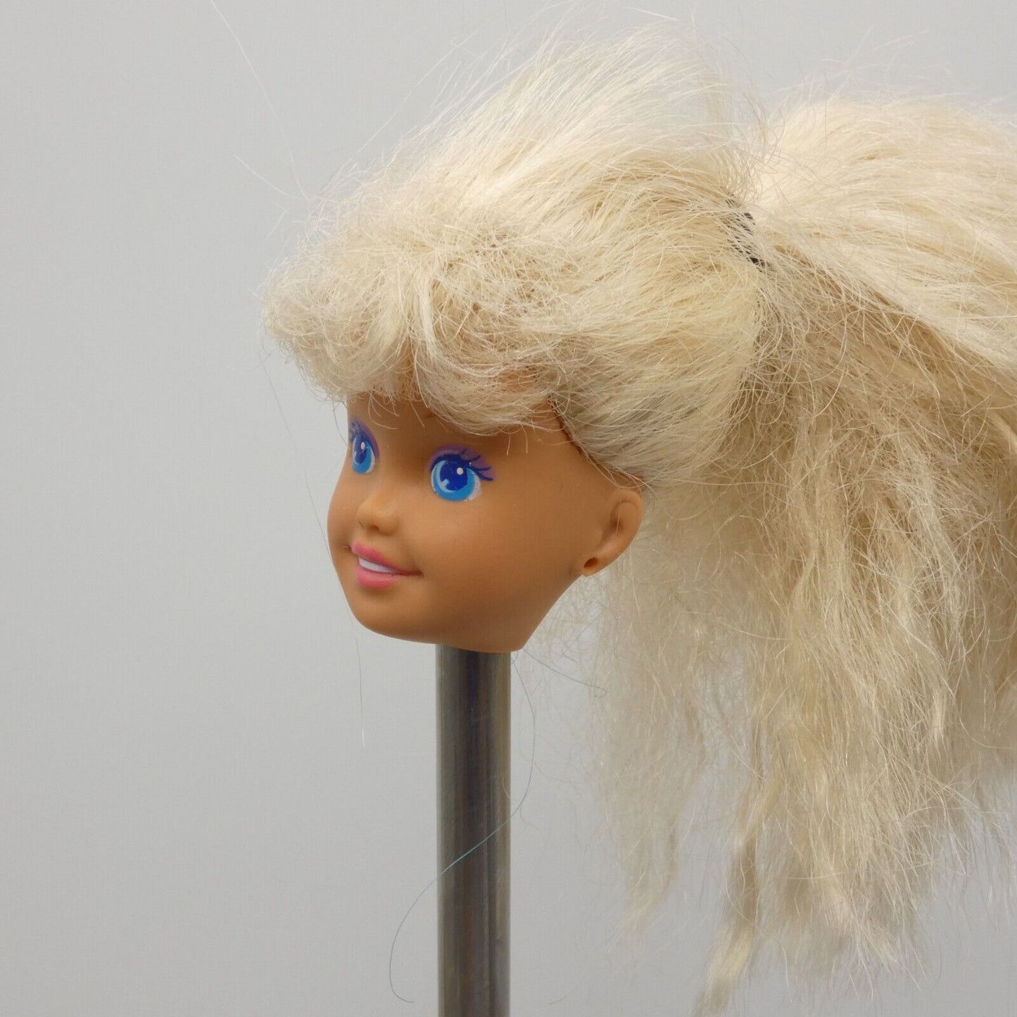 Barbie Little Sister Stacie Doll Head Wavy Hair Bangs Ponytail 1991 Mattel 4240