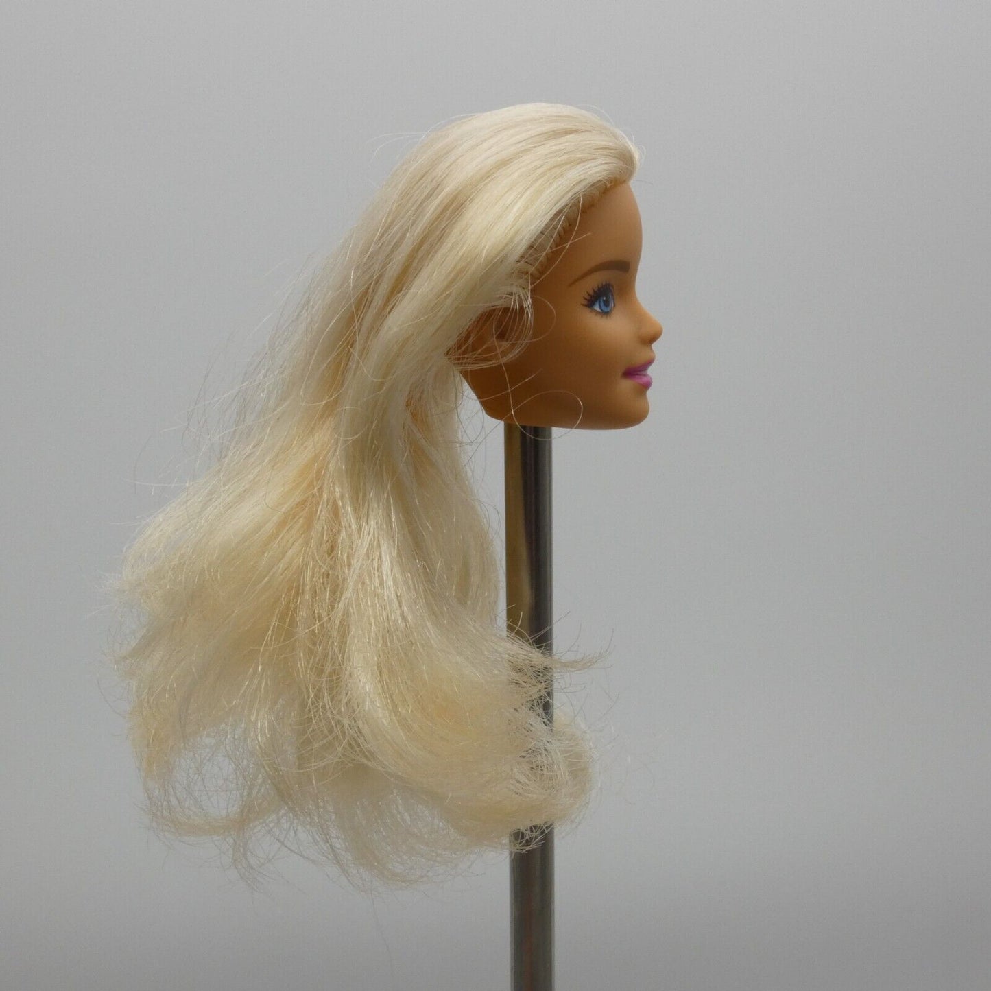 Barbie Fashionistas 58 Doll Head Millie Face Blonde Hair DYY88 Mattel 2018