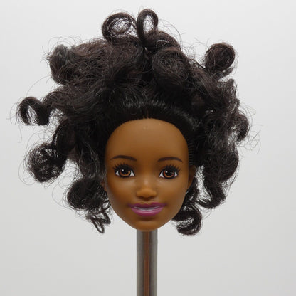 Barbie AA Skipper Babysitter Doll Head Curly Hair Medium Skin Tone 2018 FHY91