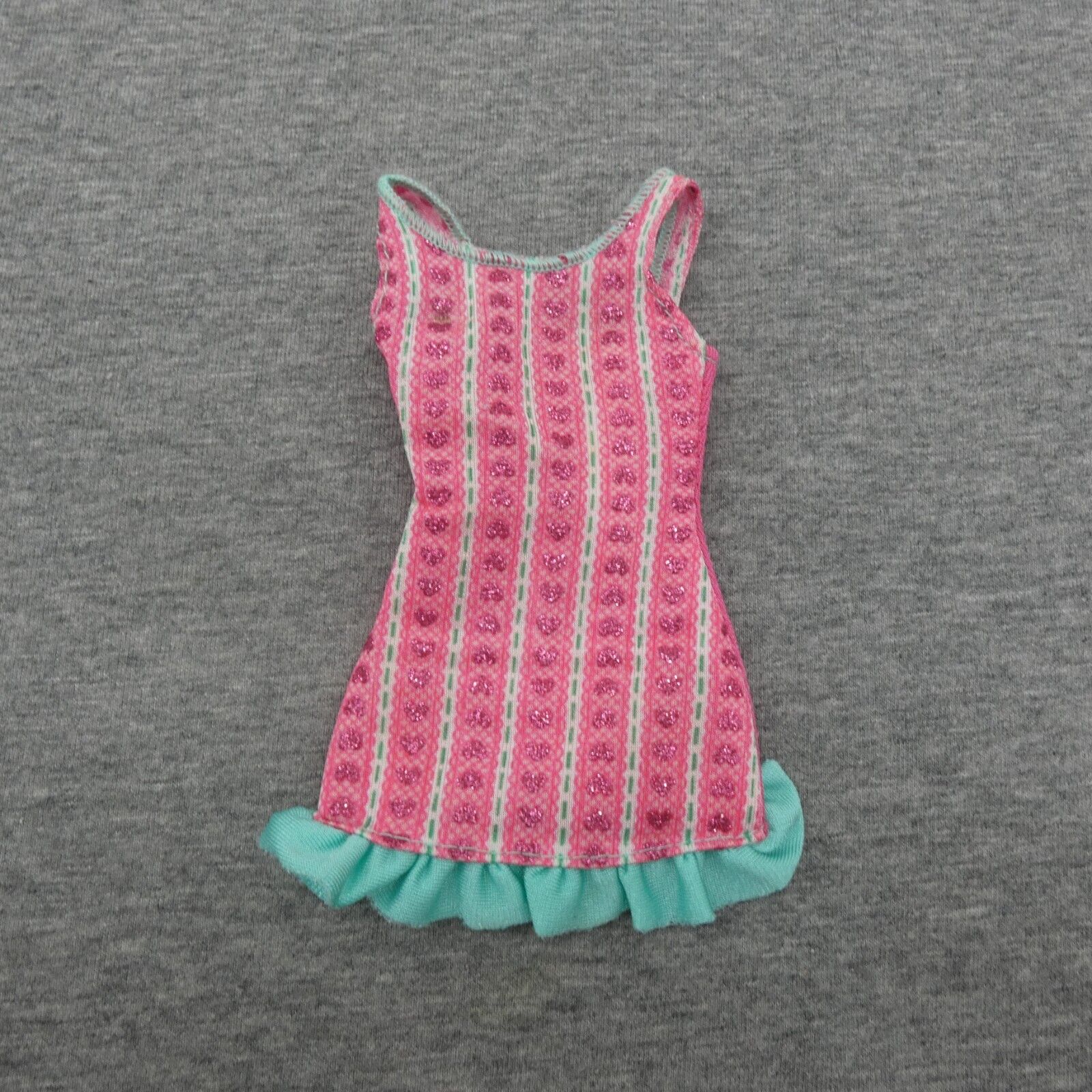 Barbie Doll Dress Pink Turquoise Glitter Hearts Ruffle 2012 Fashionistas BBX44