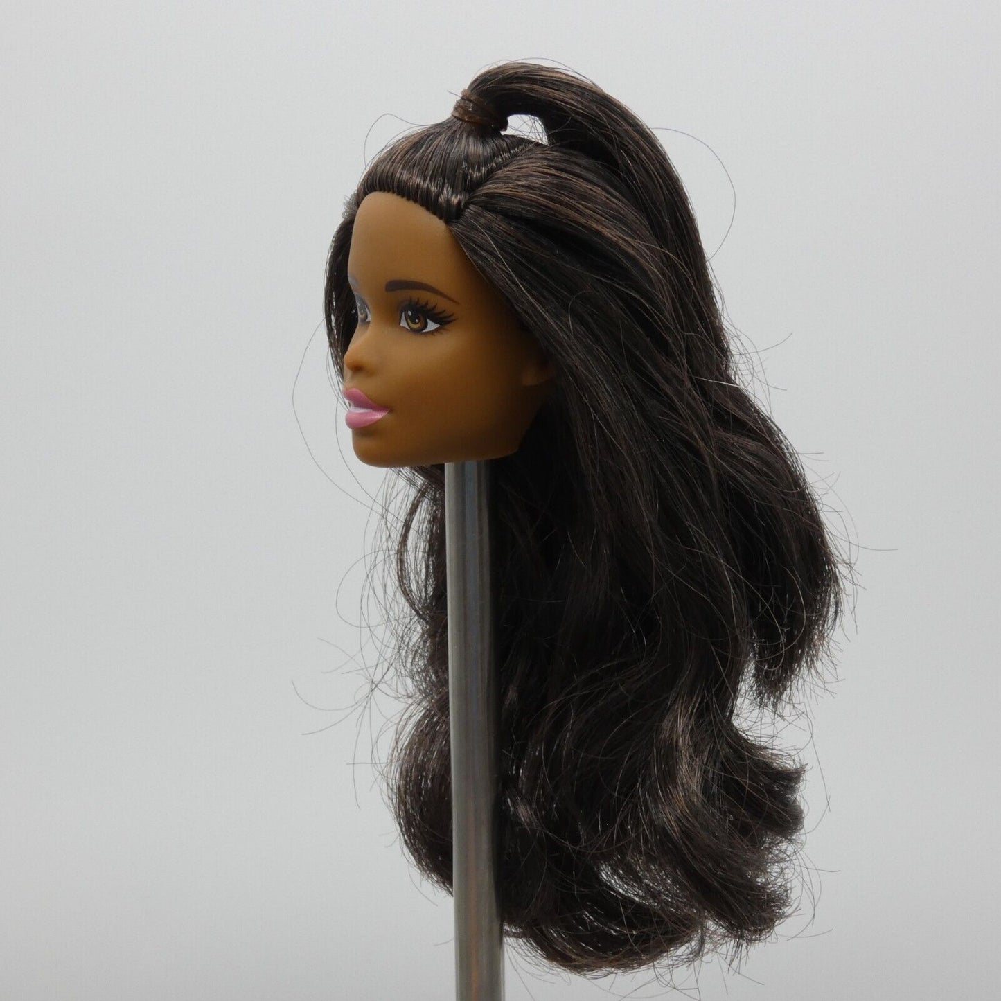 Barbie AA Play N Wash Pets Doll Head Only Asha Face Medium Skin Tone 2019 FXH12