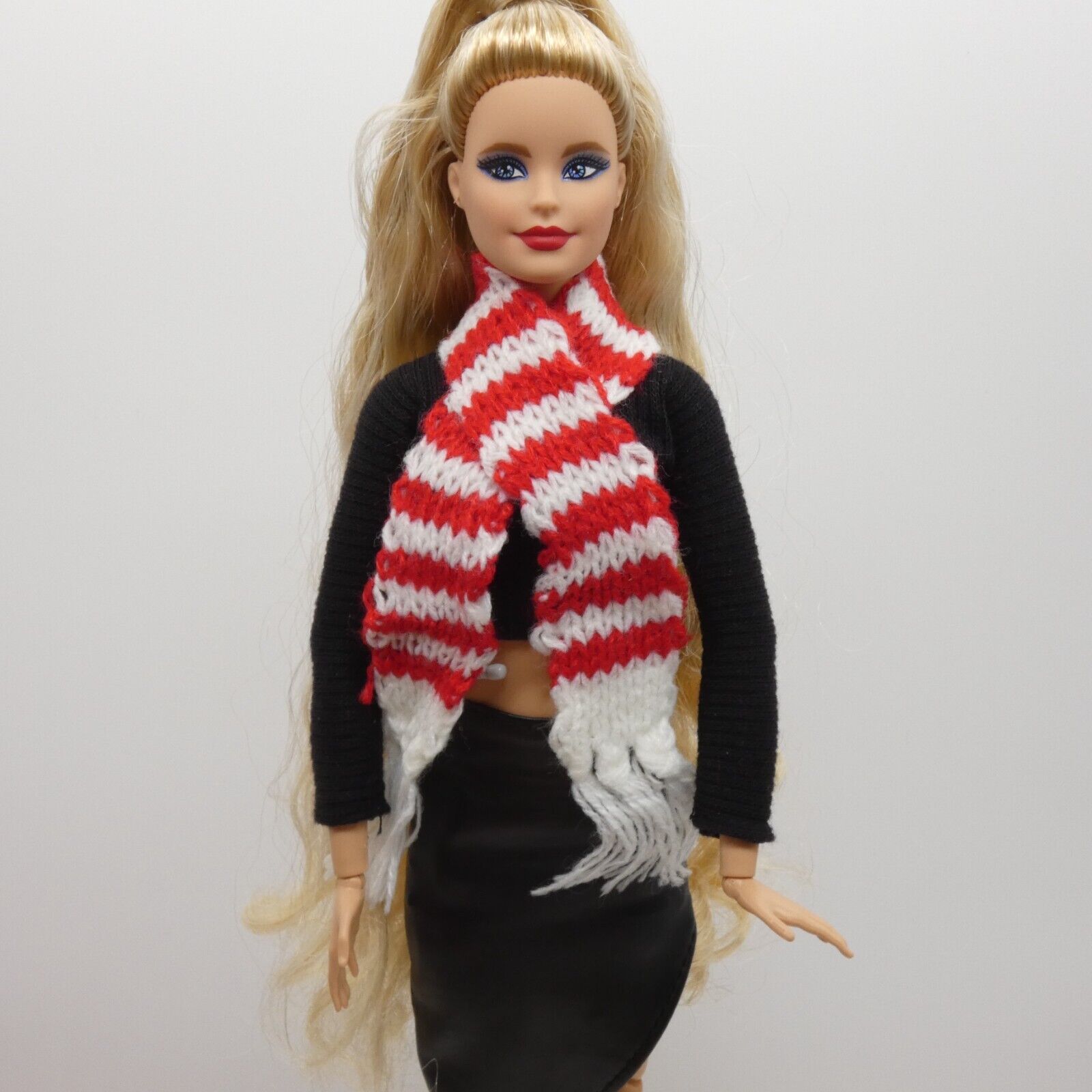 Scarf For Integrity Toys Barbie Size Doll Red White Stripe Fringe Knitted FR