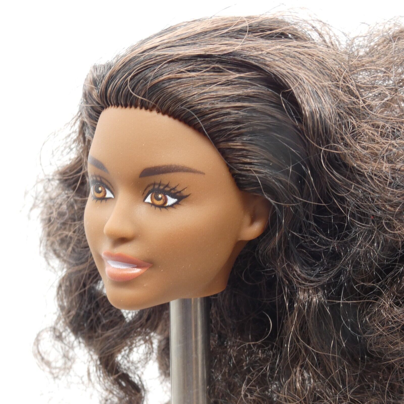 Barbie African American Doll Head Daya Face Curly Brown Hair 2020 Mattel GVJ98