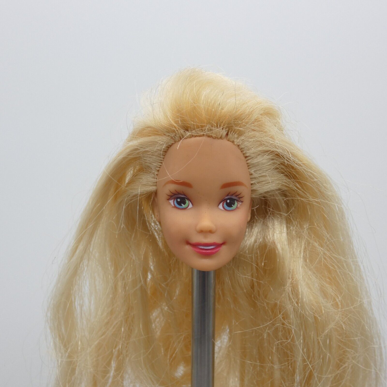 Barbie Teacher Doll Head Blonde Hair Bangs Aqua Blue Eyes 1996 Mattel 13914