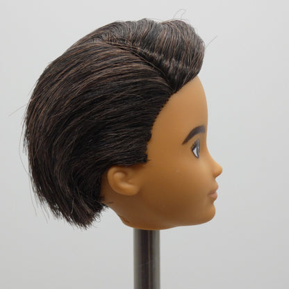 Creatable World Doll Head Dark Brown Hair Eyes Medium Light Skin 2020 GKV47