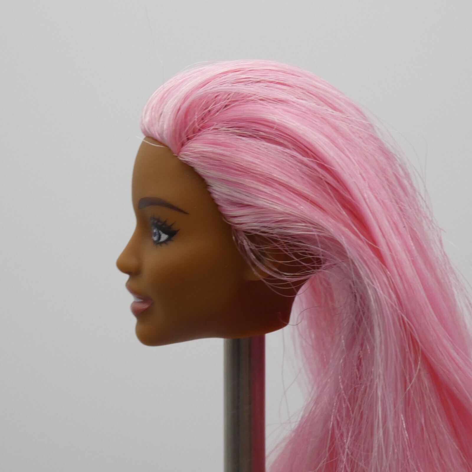 Barbie Dreamtopia Unicorn AA Doll Head Daya Face Pink Hair Medium Skin Blue Eyes