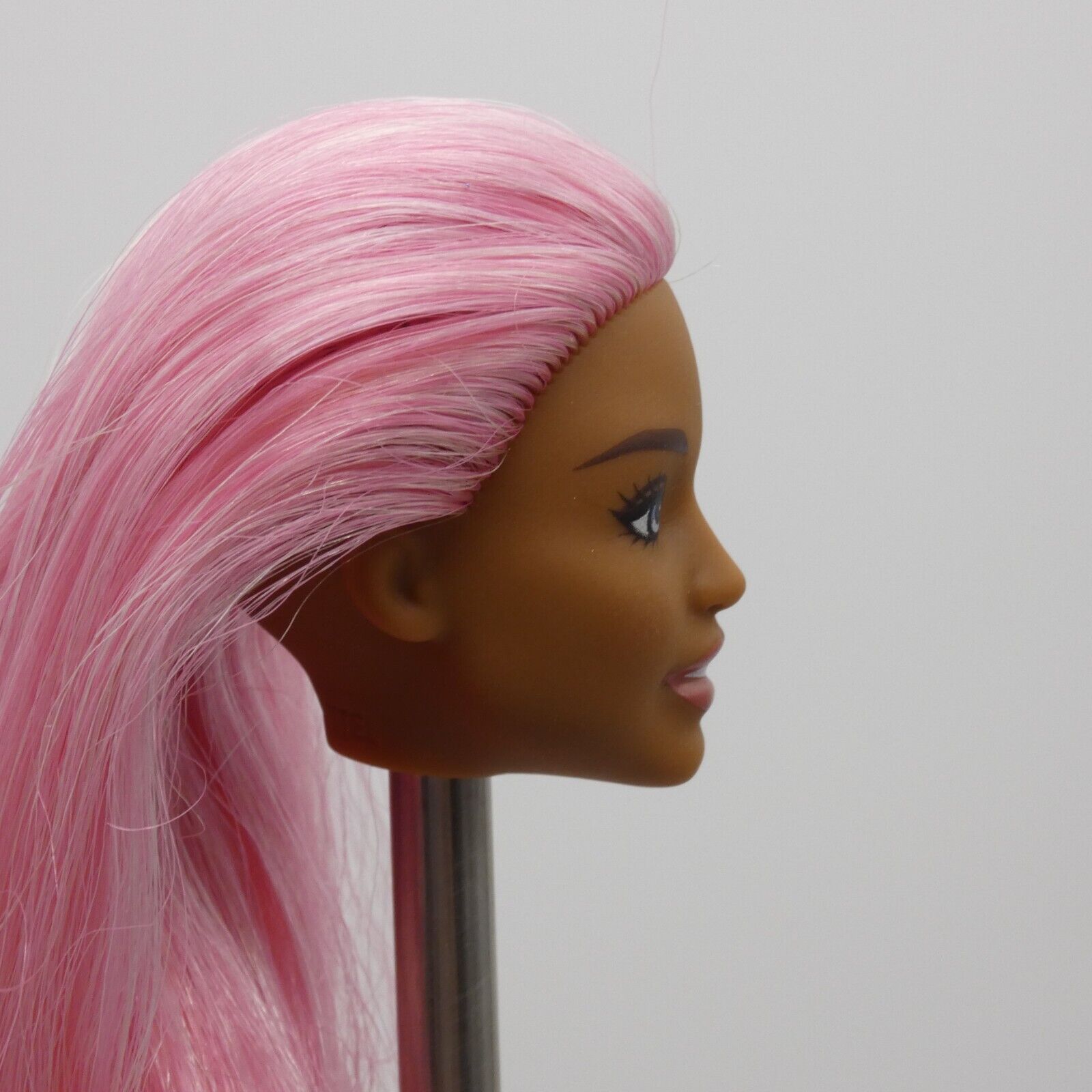 Barbie Dreamtopia Unicorn AA Doll Head Daya Face Pink Hair Medium Skin Blue Eyes