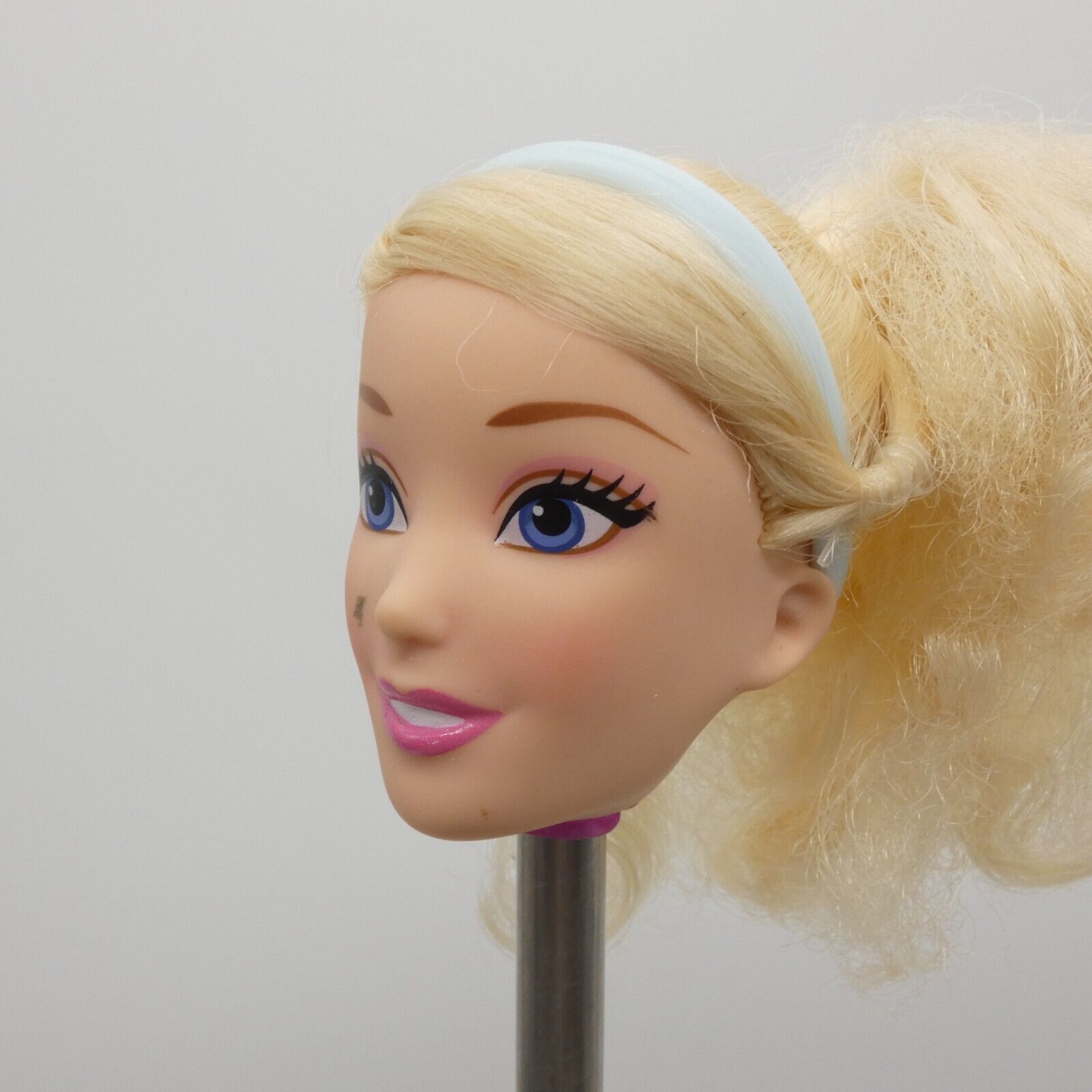 Disney Princess Fashion Reveal Cinderella Doll Head And Headband C0544 Hasbro