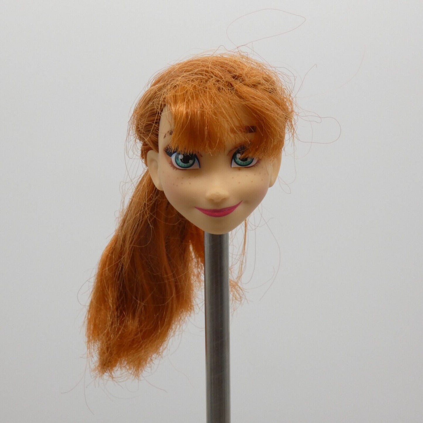 Disney Princess Anna Doll Head Light Skin Freckles Frozen 2 Hasbro E6710 2019