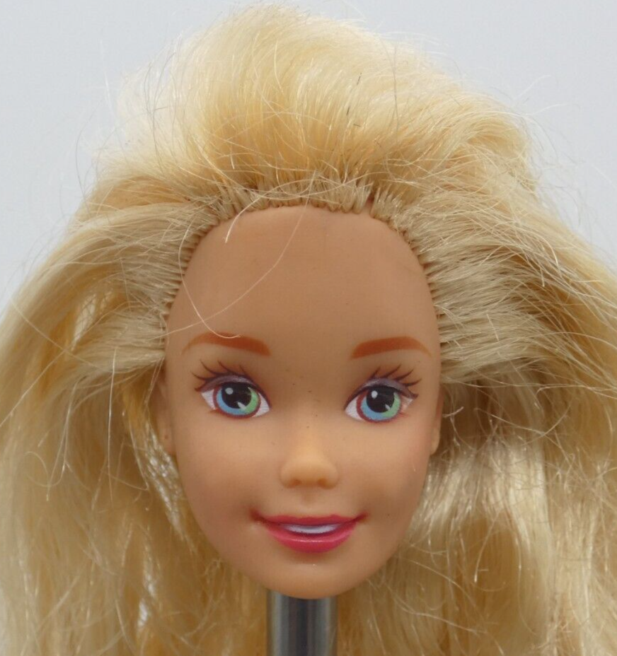 Barbie Teacher Doll Head Blonde Hair Bangs Aqua Blue Eyes 1996 Mattel 13914