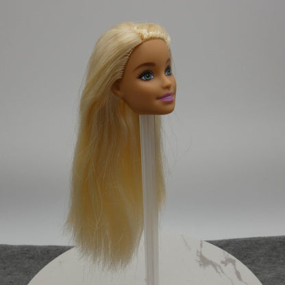 Barbie Travel Doll Head Only Millie Face Blonde Green Eyes FWV25 Mattel 2019