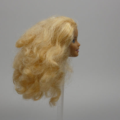 Barbie Fashionistas 14 Doll Head Only Millie Face Curly Blonde Hair 2015 DGY15