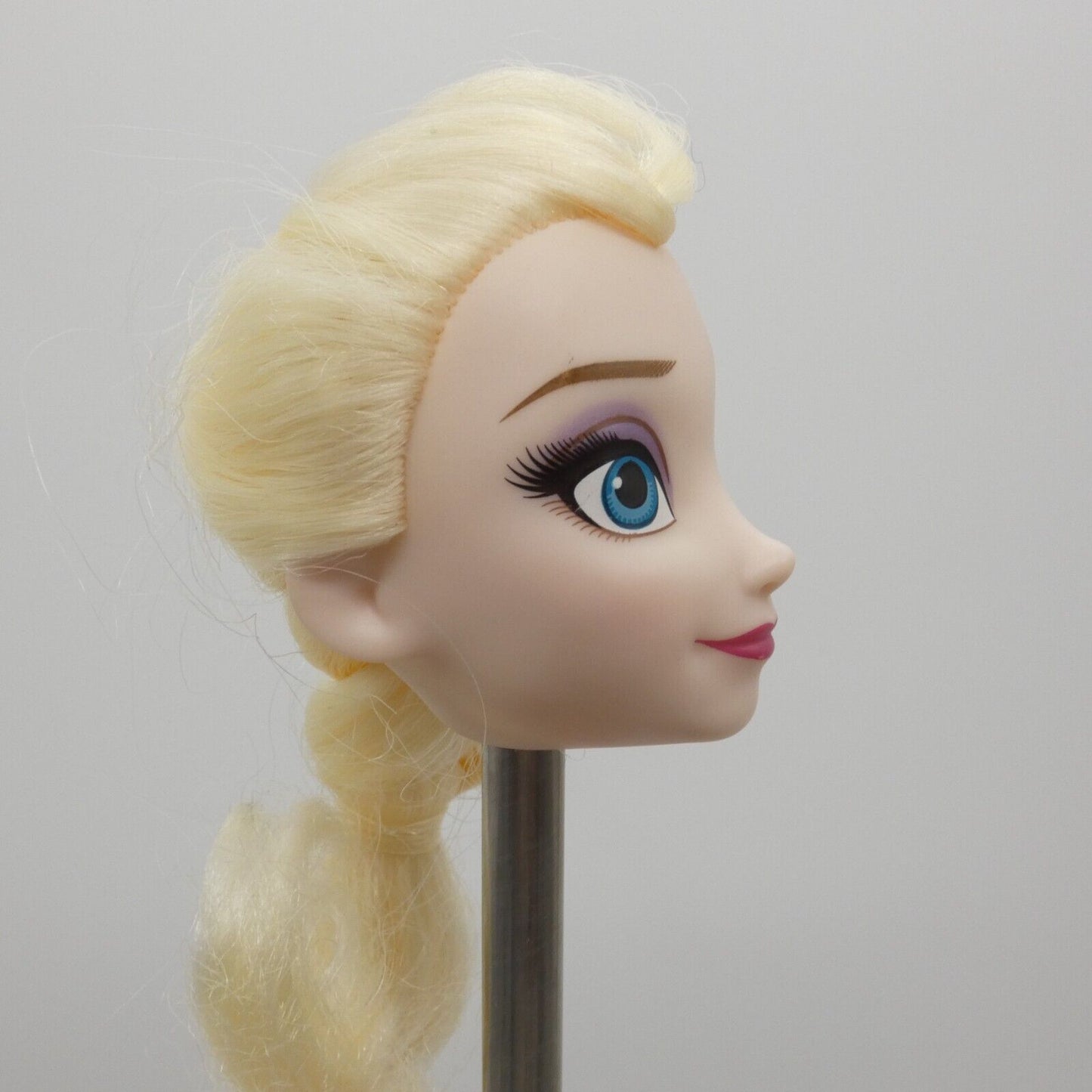 Disney Frozen Queen Elsa Doll Head Only Braided Hair 2015 Hasbro B9203