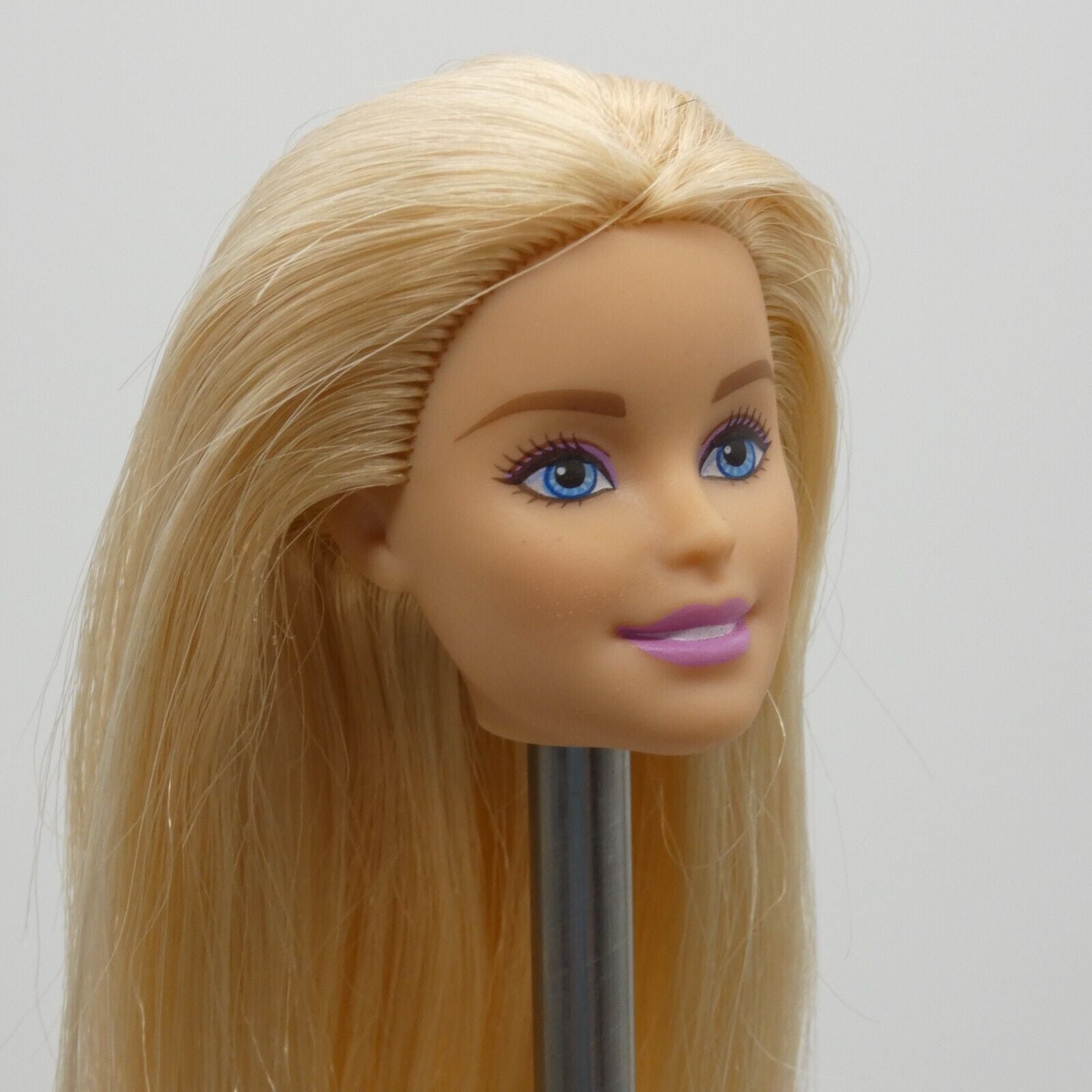 Barbie Doll Head Millie Face Blonde 2016 Mattel DGX41