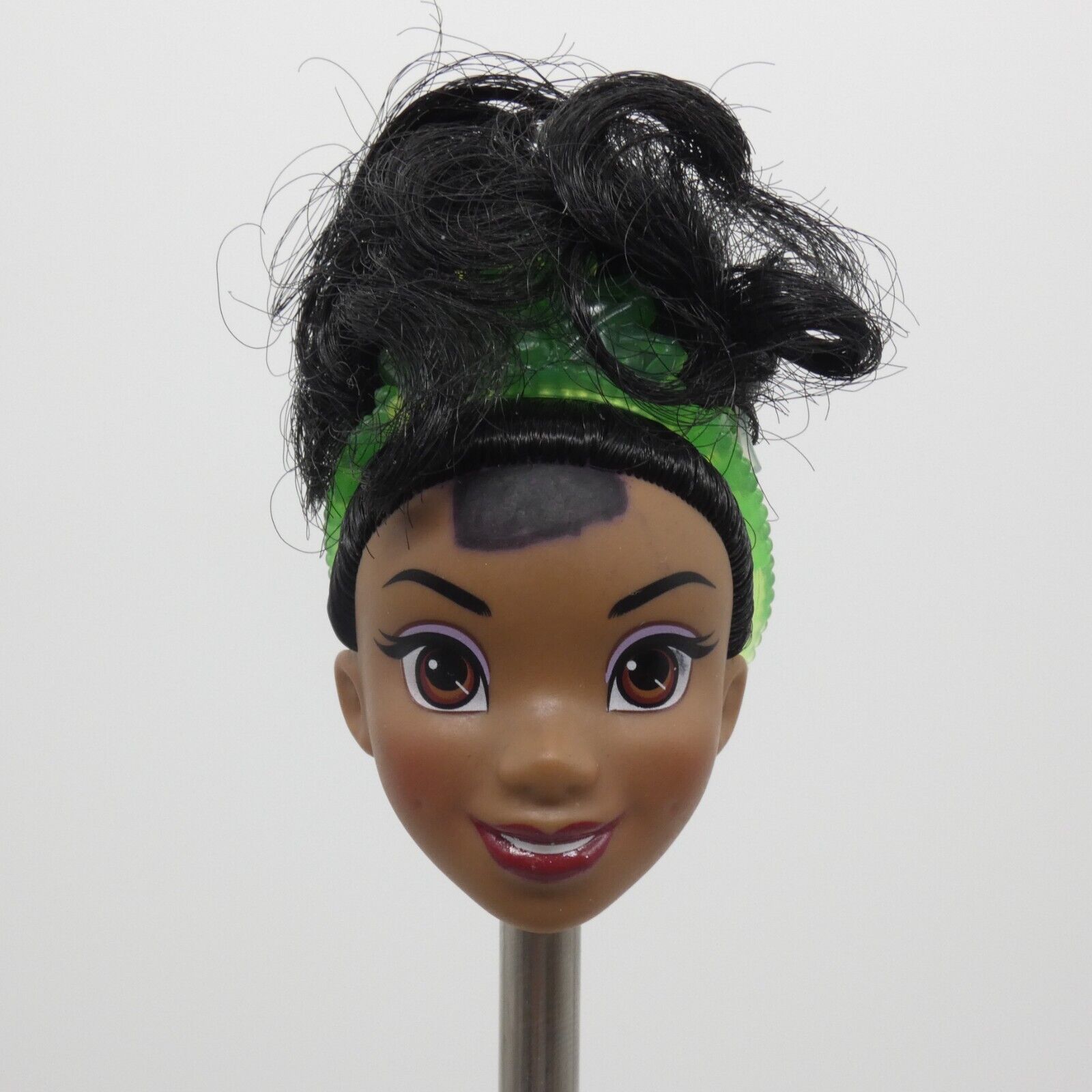 Disney Princess Tiana Doll Head Medium Dark Skin Royal Shimmer Hasbro E0279