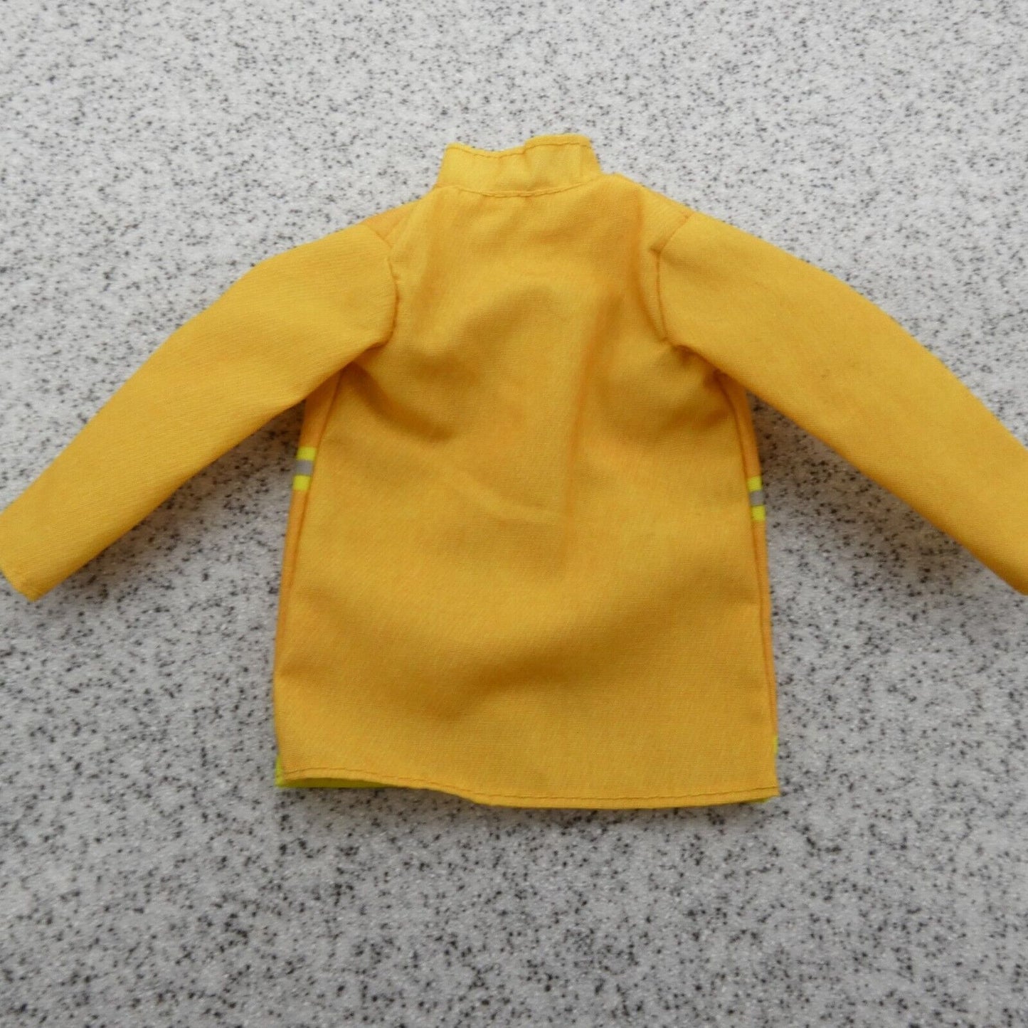 Barbie Careers Firefighter Doll Jacket Top Yellow Long Sleeve 2018 Mattel GTN83