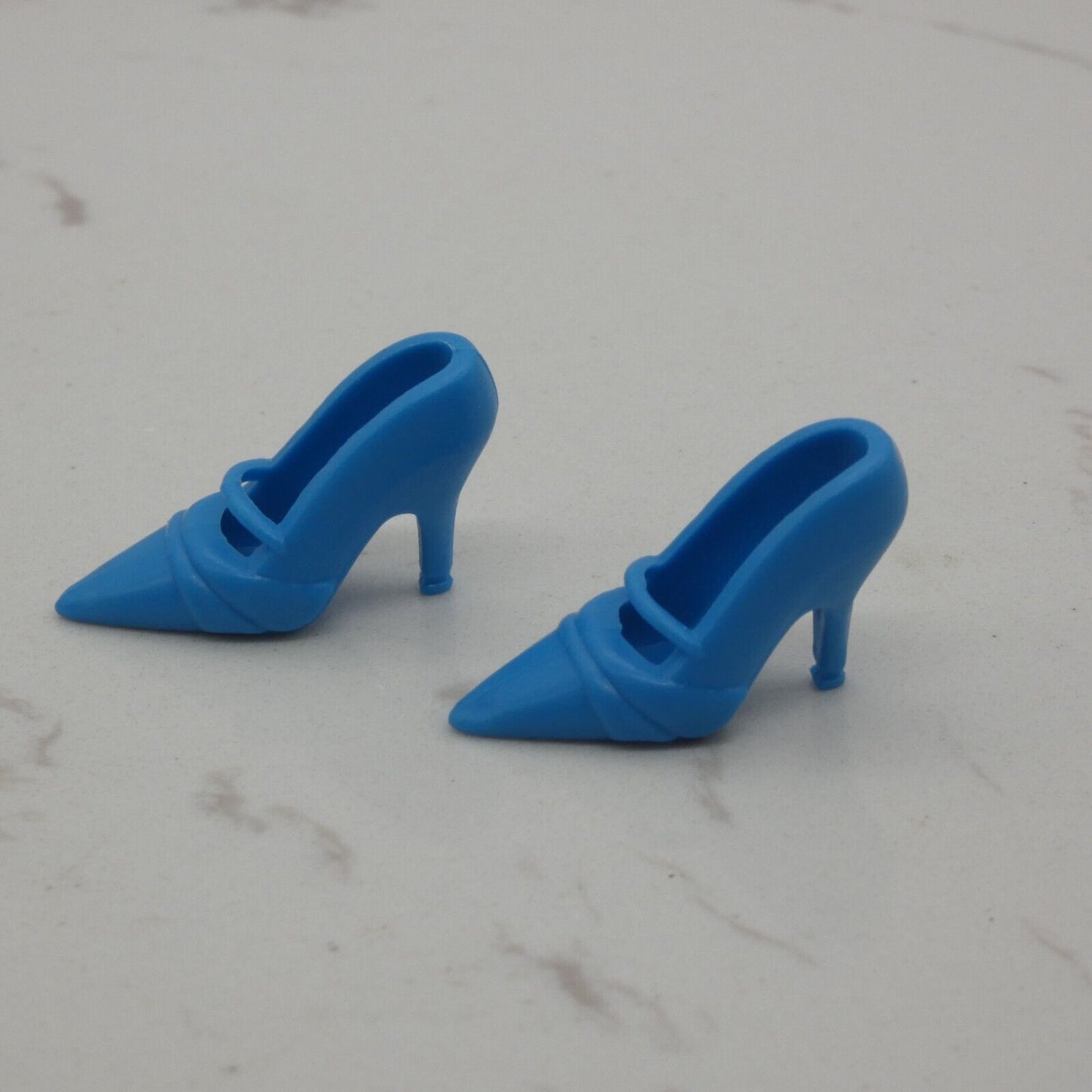 Barbie Doll Size Shoes High Heel Blue Closed Pointed Toe Pumps Clone M82