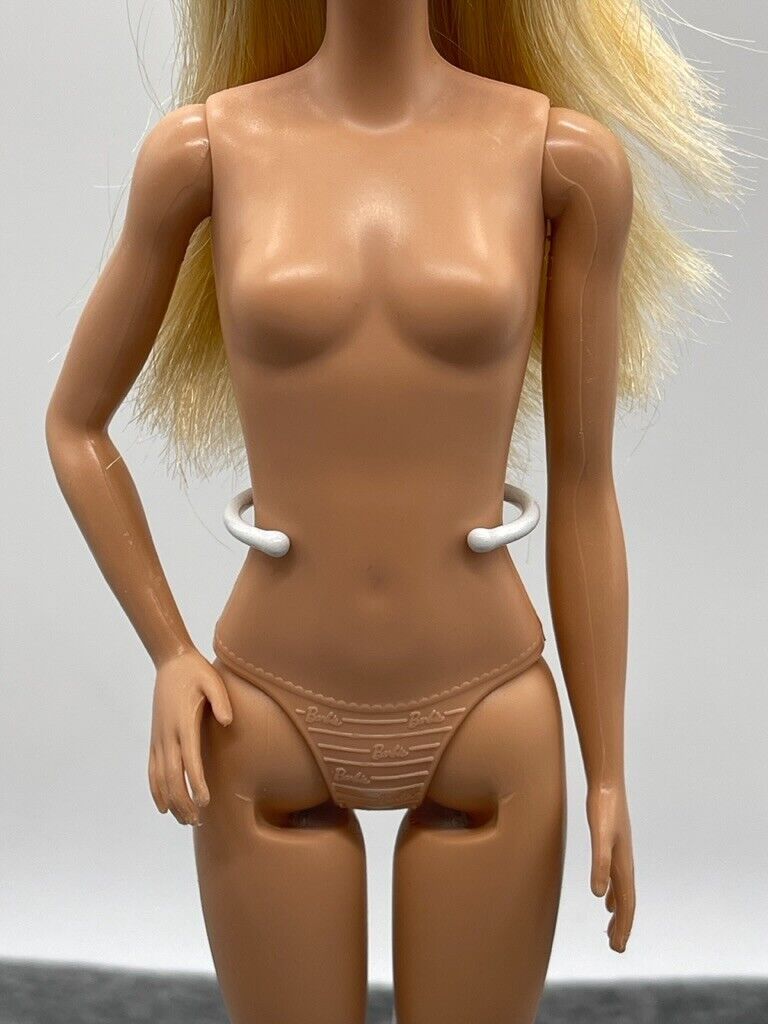 Barbie Dentist Doll Millie Face Blonde Nude Bent Right Arm 2019 Mattel FXP16