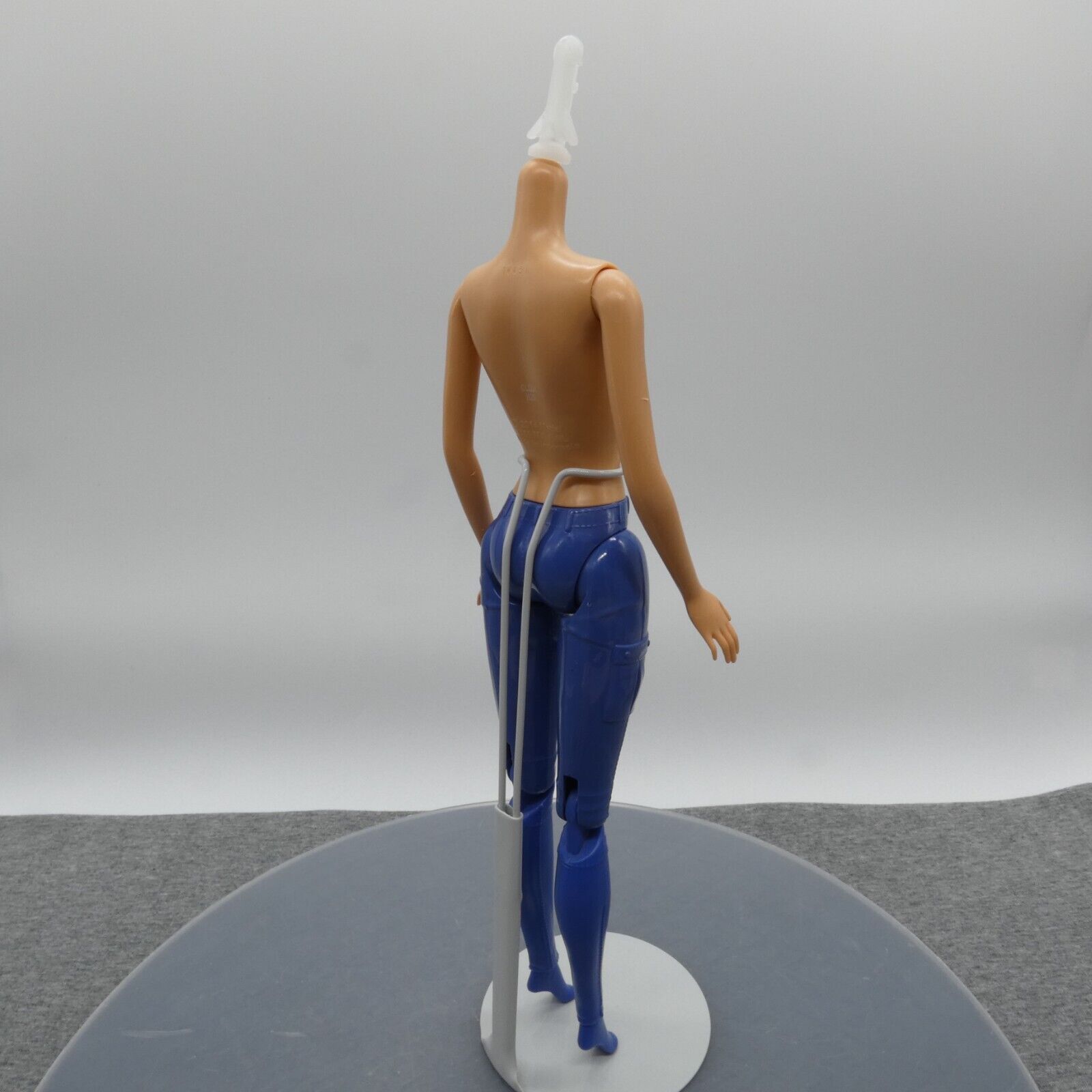 Barbie Doll Body Only Articulated Knees Molded Jeans Spin N Ride Pups 2015 CLD94