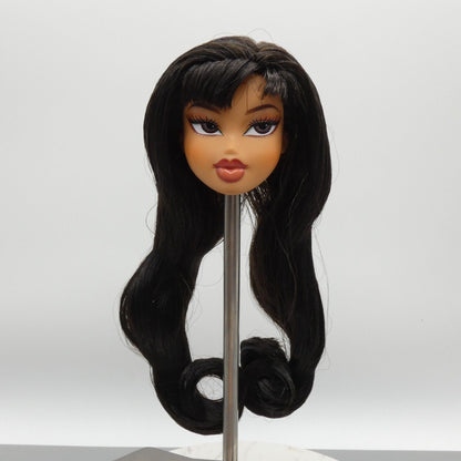 Bratz Doll Head Only Medium Light Tan Skin Kylie Jenner Day Long Hair 2023 O17A