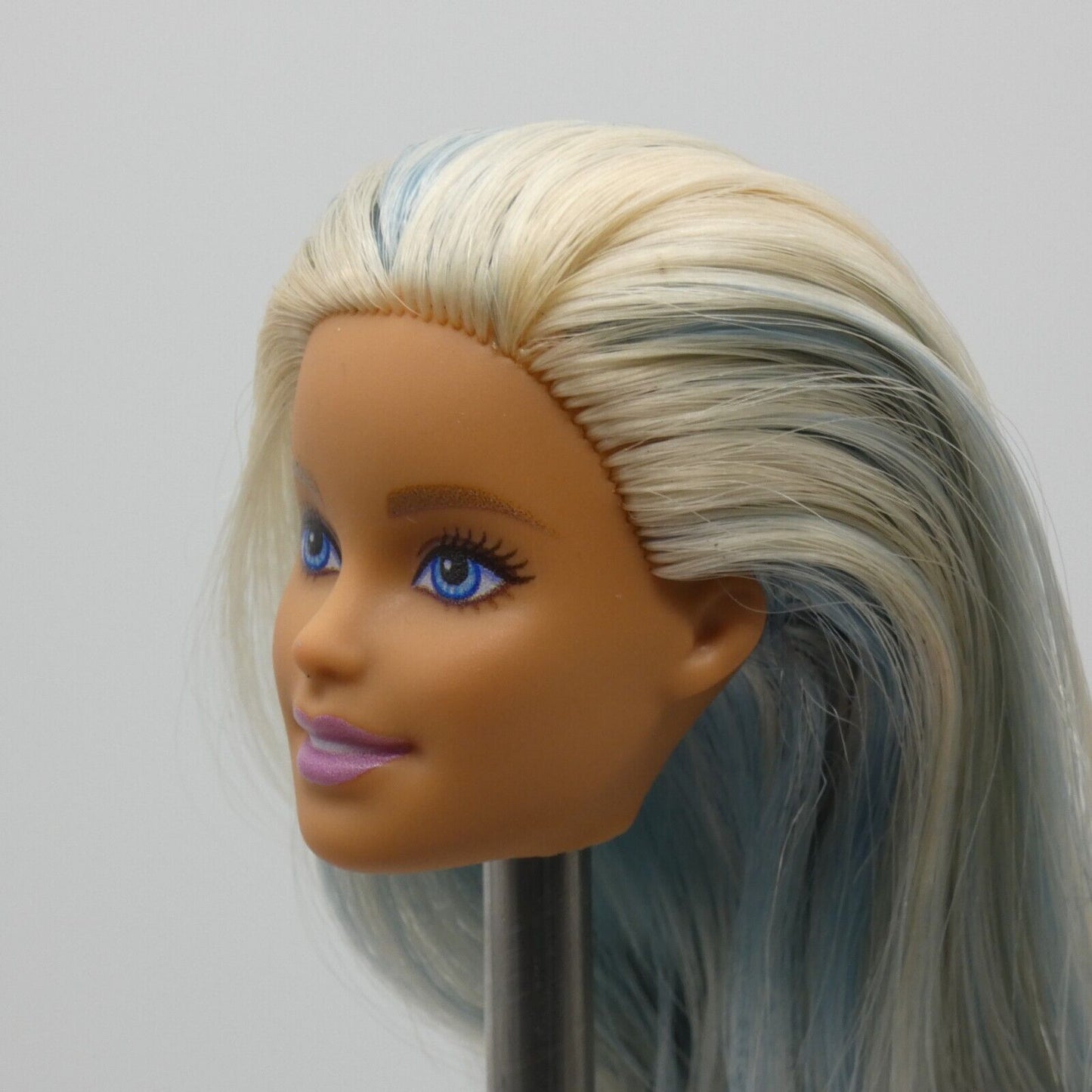 Barbie Fashionistas 120 Doll Head Only Millie Blonde Blue Hair 2019 FXL53 Mattel