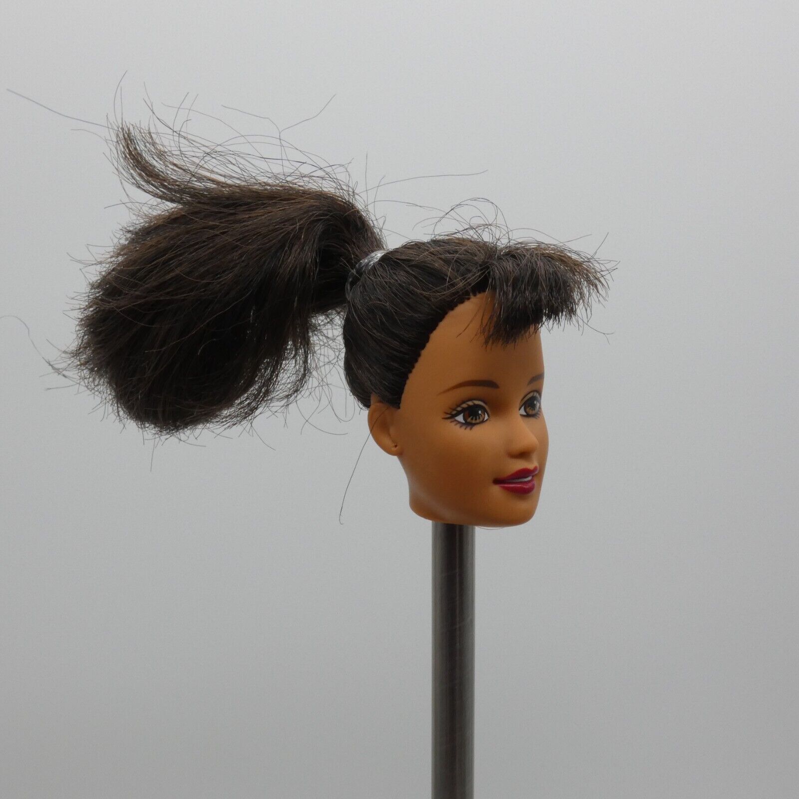 Barbie Hawaii Teresa Doll Head Brown Hair Eyes Bangs Medium Light Skin 24618