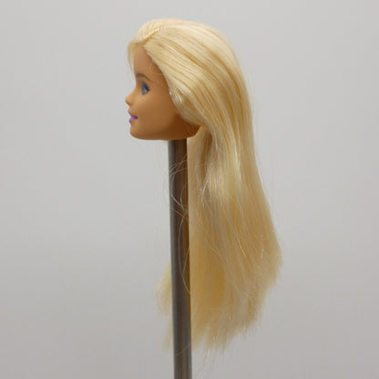 Barbie Supermarket Doll Head Millie Face Blonde Light Skin 2019 Mattel FRP01