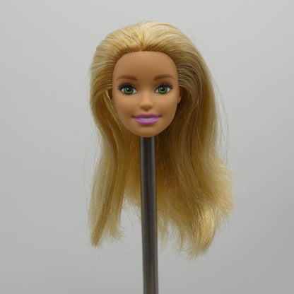 Barbie Doll Head Millie Face Blonde Green Eyes Light Skin 2021 Mattel GFF61