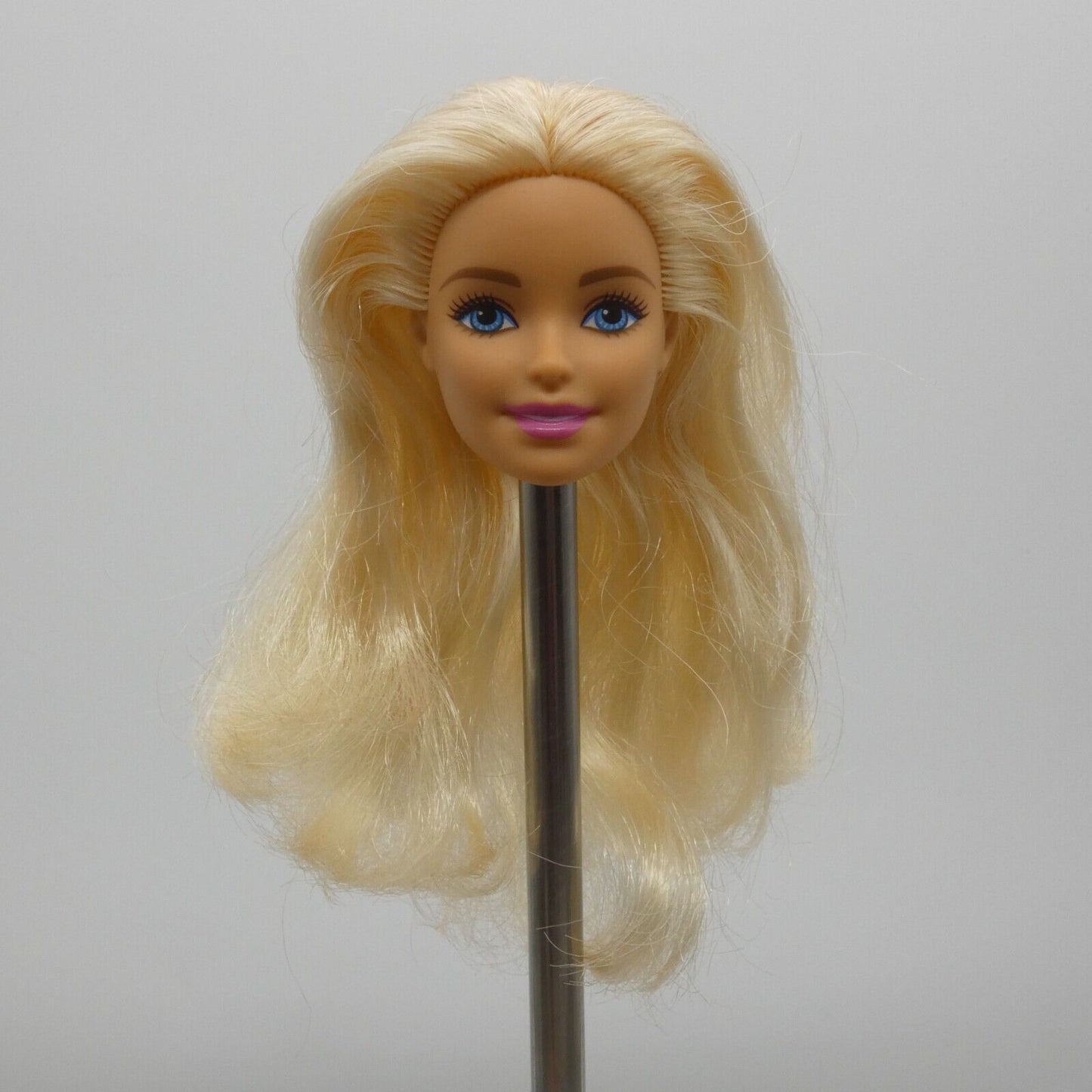 Barbie Fashionistas 58 Doll Head Millie Face Blonde Hair DYY88 Mattel 2018