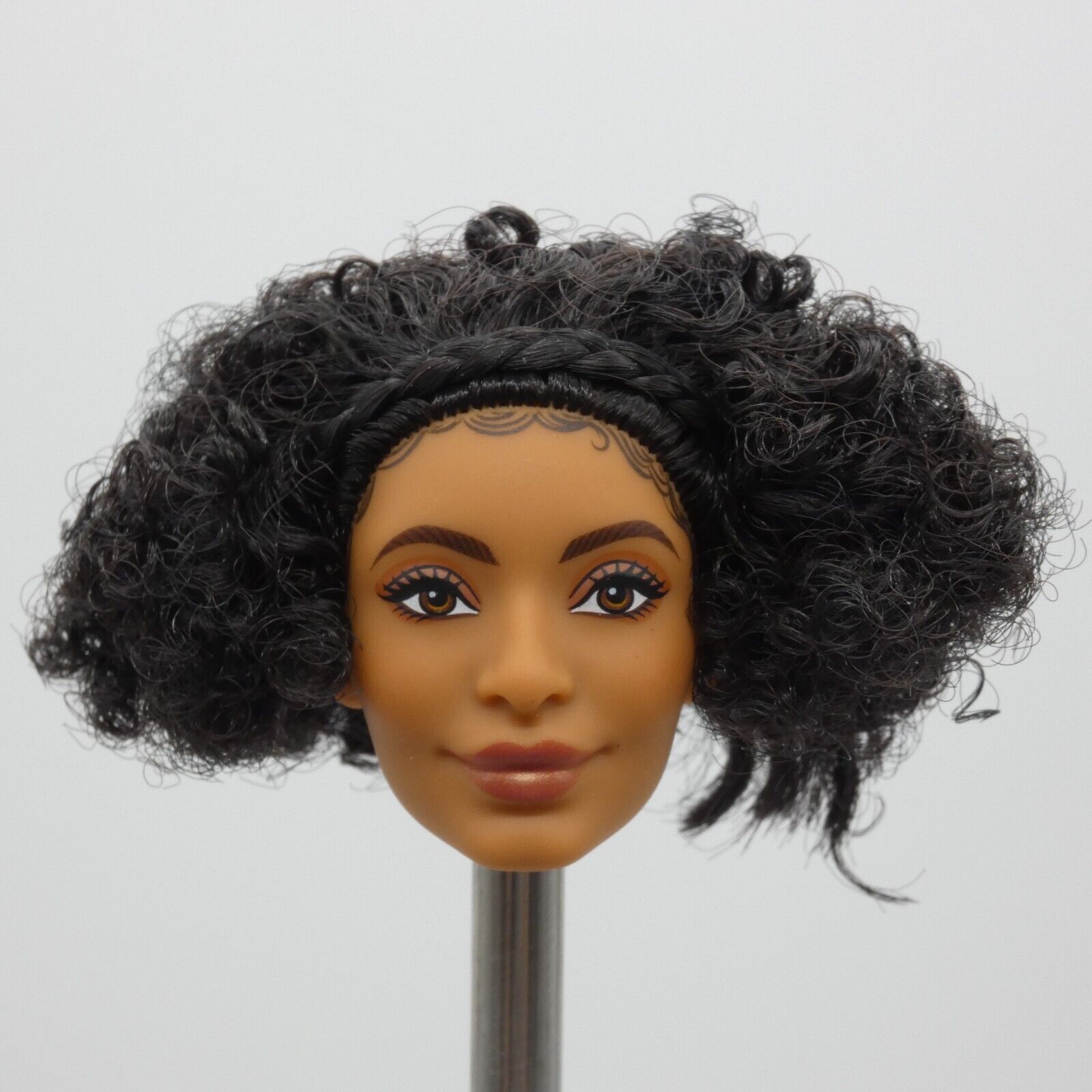 Yara Shahidi Tinkerbell Doll Head Curly Hair Medium Skin HNY37 Mattel 2023 MB