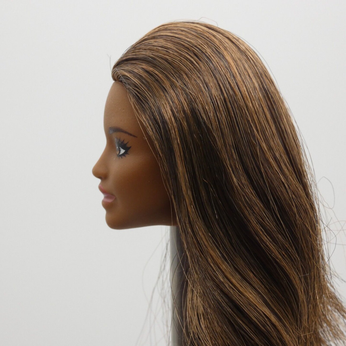 Barbie Beach Doll AA Daya Face Medium Dark Skin Brown Hair 2020 Mattel GHW39