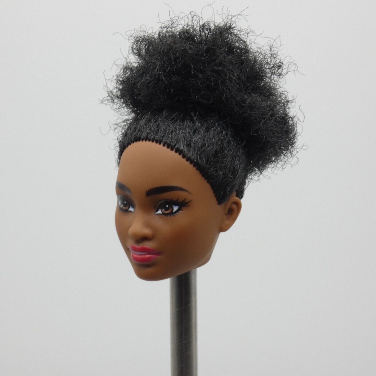 Barbie Doll Pazette Face AA Medium Dark Skin Fashionistas 221 65th 2024  HRH18 B