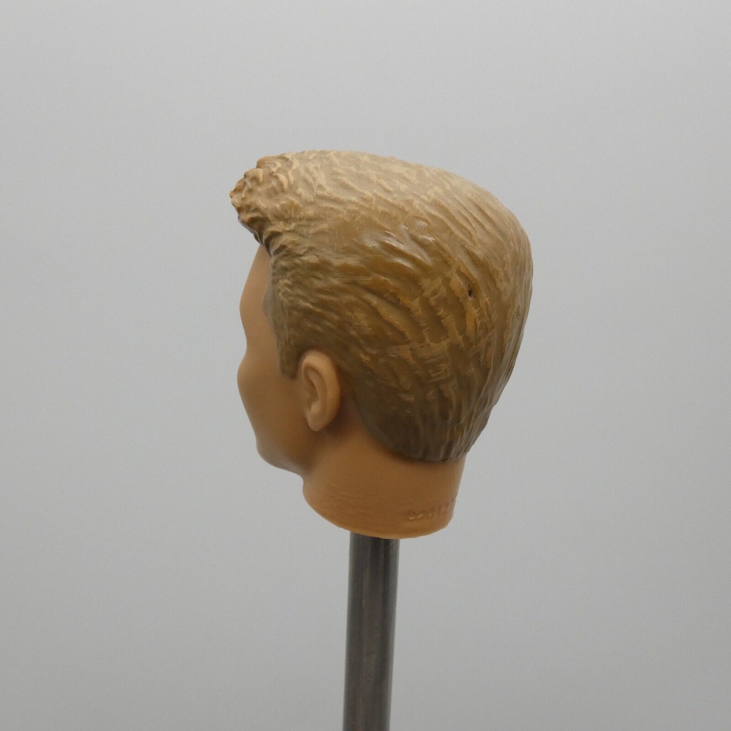 Barbie Fashionistas 1 Ken Ryan Doll Head Molded Blonde Hair 2013 Mattel CFG19 B2