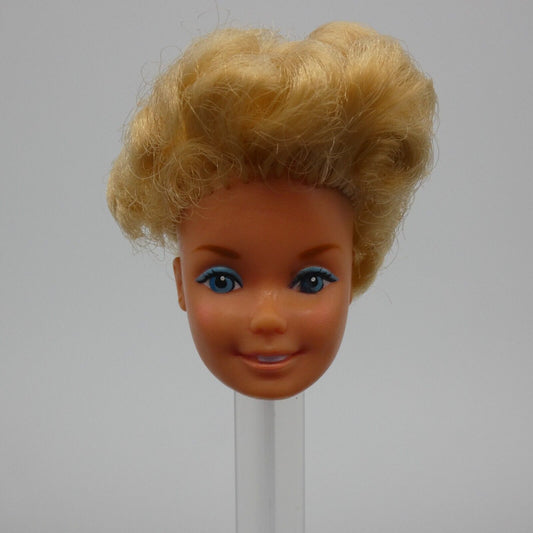 Barbie Pretty Changes Doll Head Only SuperStar Curly Blonde Hair 1979 Mattel