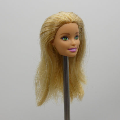 Barbie Doll Head Millie Face Blonde Green Eyes Light Skin 2021 Mattel GFF61